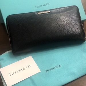Tiffany & Co Zip wallet